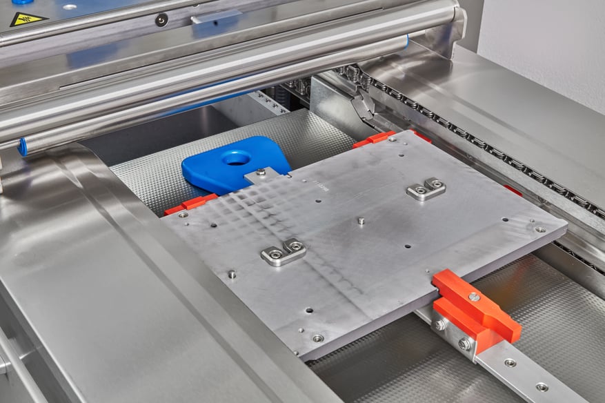 Thermoformer Flexibility (sealing plate quick exchange system), 2