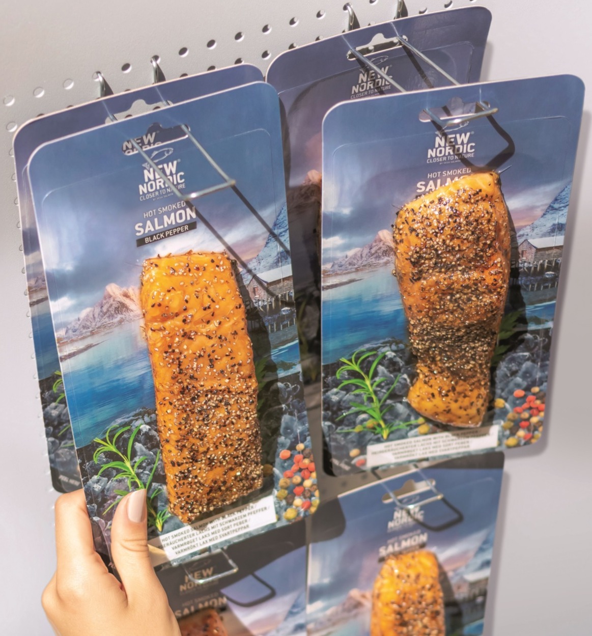 Seafood processor Vega Salmon A/S in Denmark turns to SEALPAC's sustainable FlatSkin® system